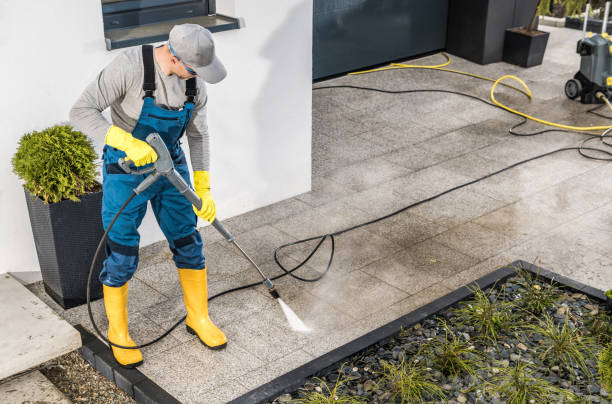 Fence Pressure Washing in Fort Denaud, FL